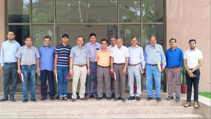 एमपी ट्रांसको के गोविन्दपुरा परिसर का विद्युत नियामक आयोग की टीम ने लिया जायजा